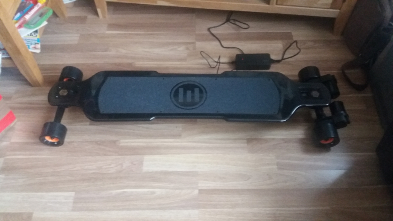 Just received my Carbon GT and it's on charge