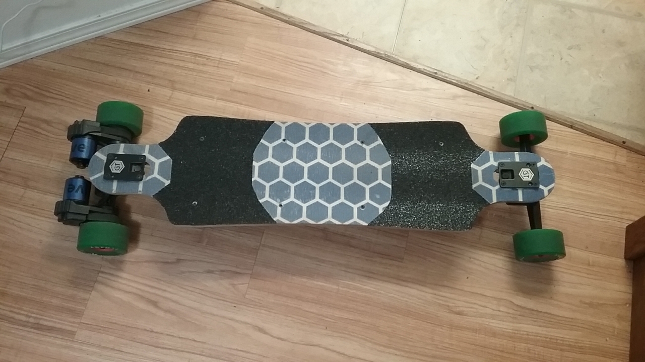 Wanted more grip so i added some sections of vicious grip! Feels soooo gewd now